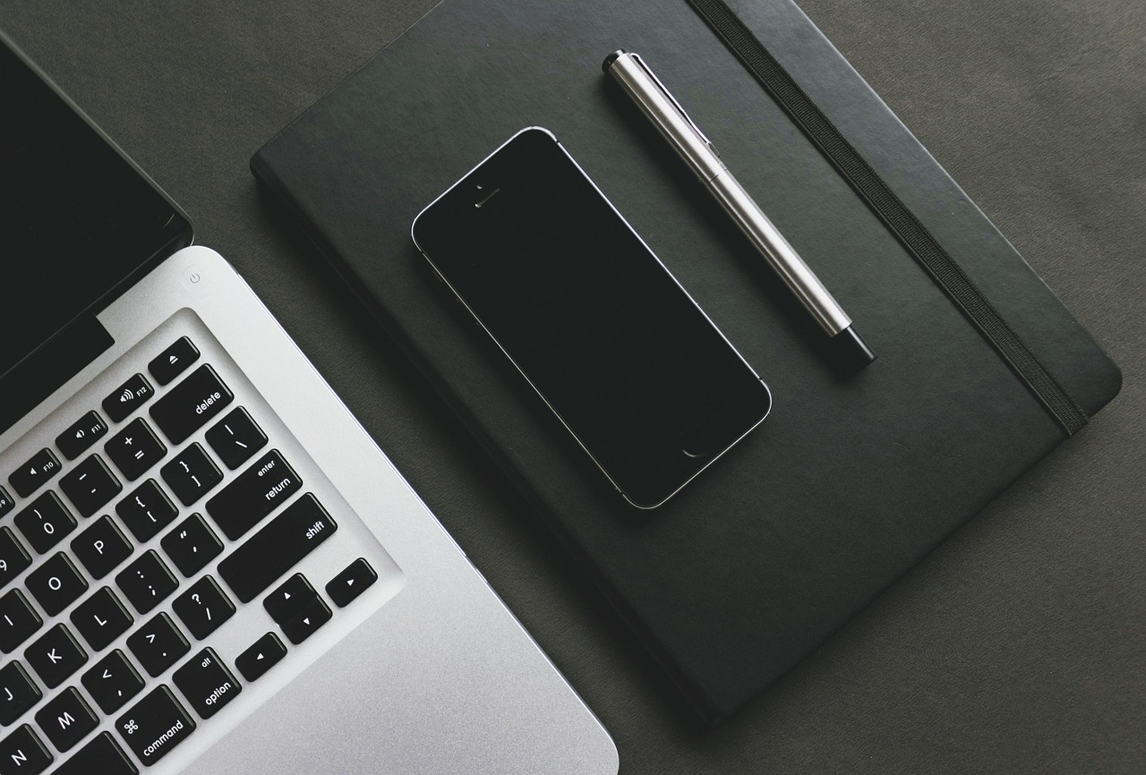 technology dark abstract minimal gradient